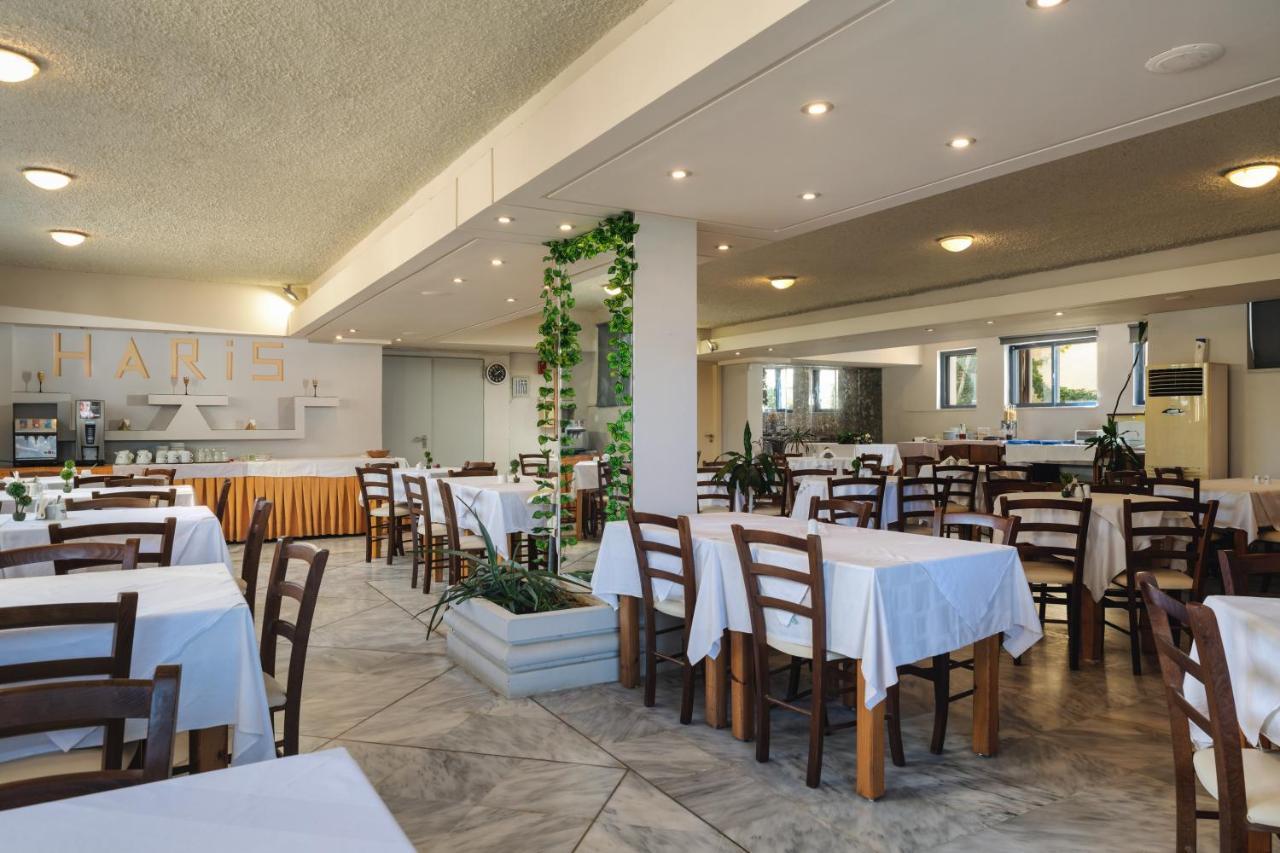 Hotel Haris On The Beach Agia Marina Екстериор снимка