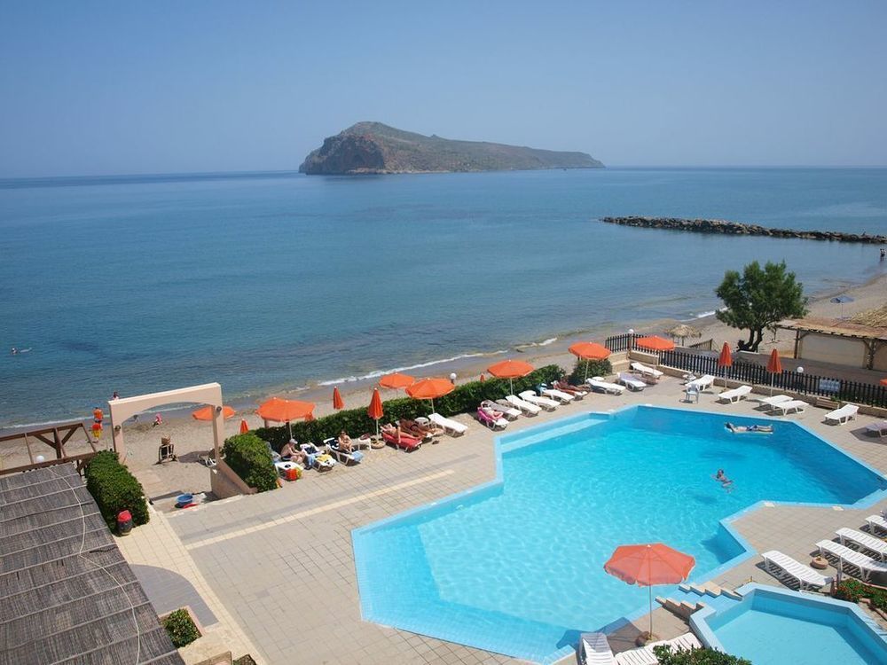 Hotel Haris On The Beach Agia Marina Екстериор снимка